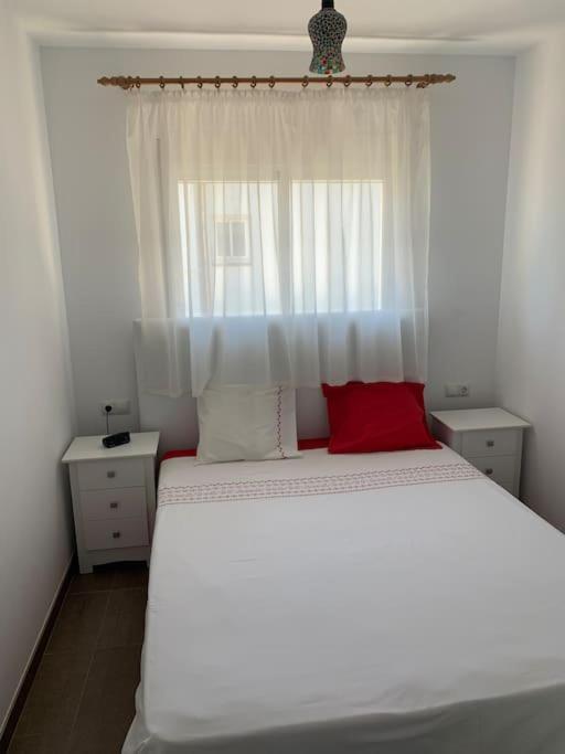 Precioso Apartamento Con Vista Al Mar Calafell Exterior photo